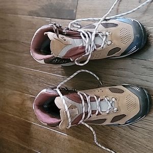 Vasque hiking boots